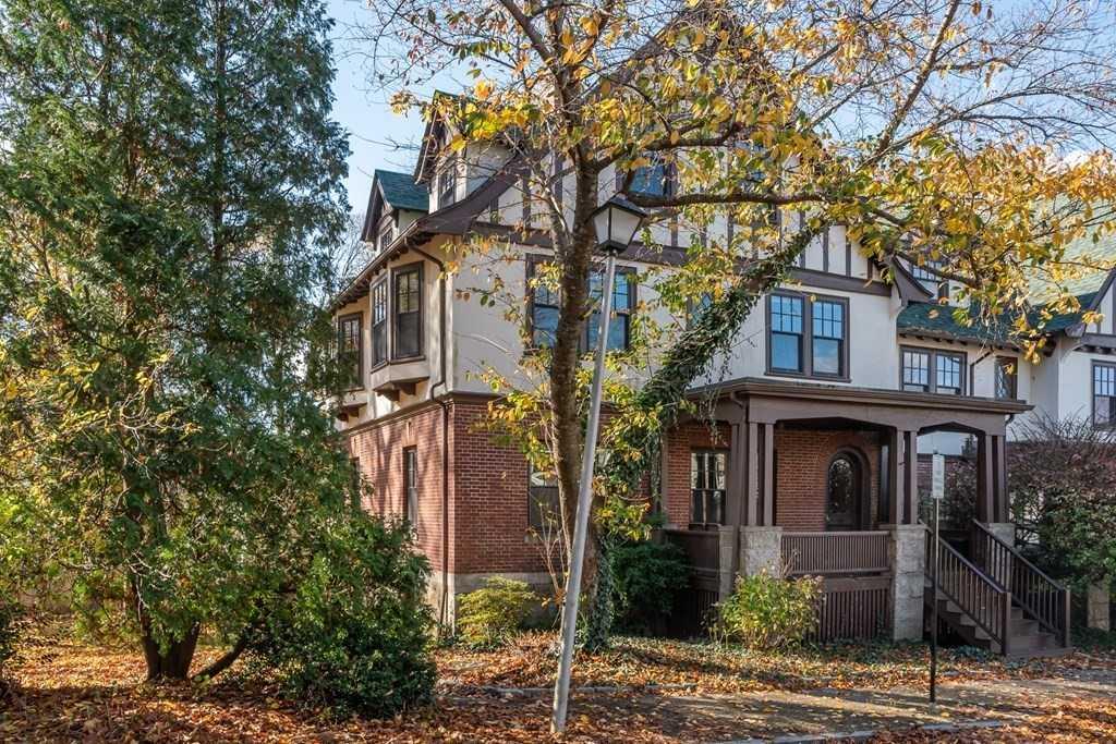 19 Eaton Ct , 73056942, Wellesley, Single-Family Home,  for sale, Maureen McCaffrey,   Pinnacle Residential Properties, LLC